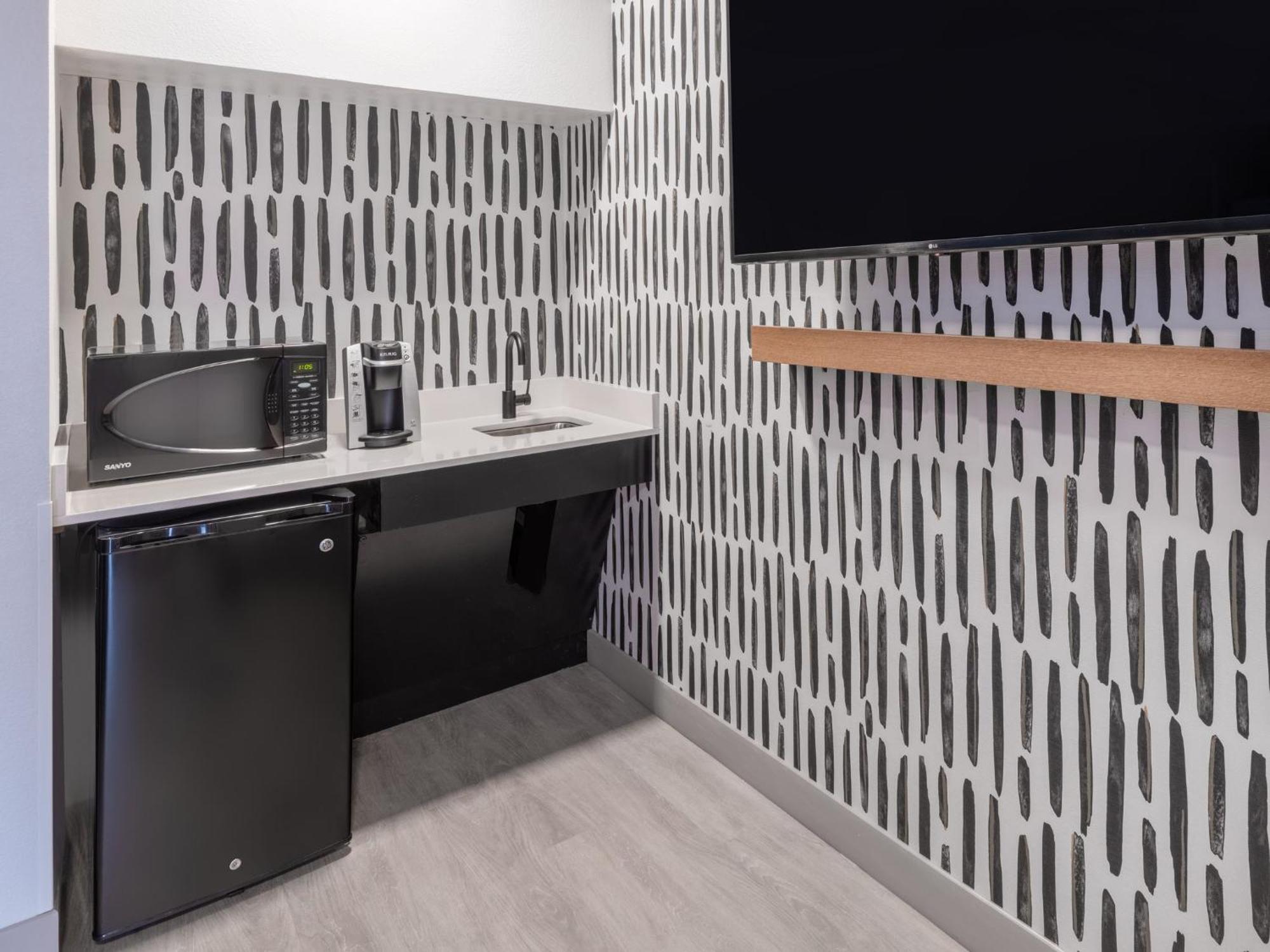 Atwell Suites Austin Airport By Ihg Dış mekan fotoğraf